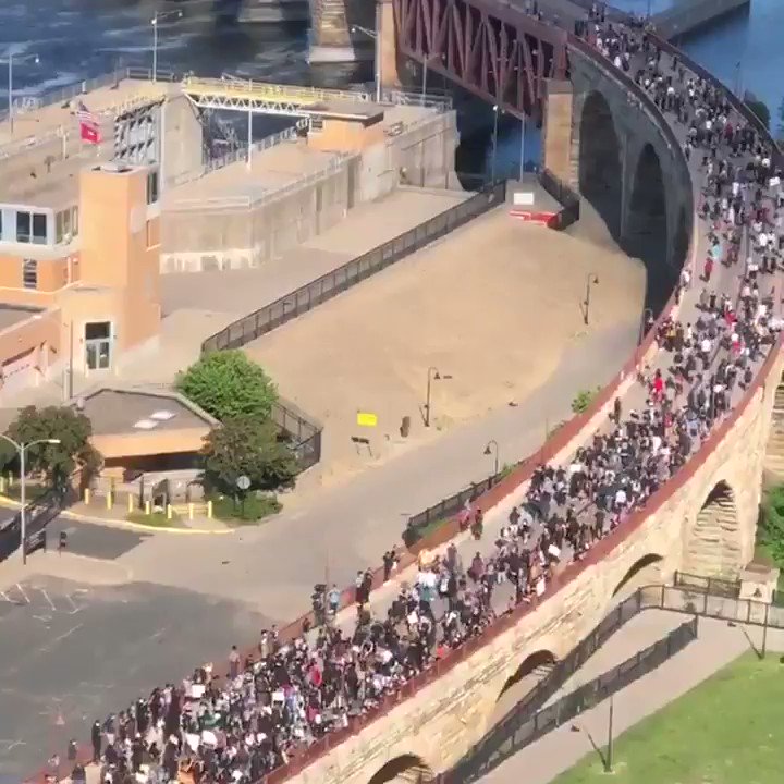 redfish (@redfishstream) on Twitter photo 2020-06-01 01:15:43 This is what an uprising looks like. Hundreds of thousands of people have taken to the streets in major cities across the United States to protest against racism and police violence. #JusticeForGeorgeFloyd #BlackLivesMatter This is what an uprising looks like. Hundreds of thousands of people have taken to the streets in major cities across the United States to protest against racism and police violence. #JusticeForGeorgeFloyd #BlackLivesMatter