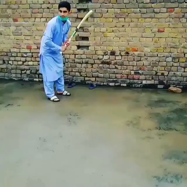 .@KarachiKingsARY superstar @iUmerkhan15 playing Tennis ball cricket in his hometown during COVID'19.
VC: Umer Khan
#Cricket #Pakistan #UmerKhan #KarachiKings #QuarantineDays #COVID19 #coronavirusinpakistan #StayHomeStaySafe #StayAtHomeChallenge https://t.co/RCUS9ozeaT