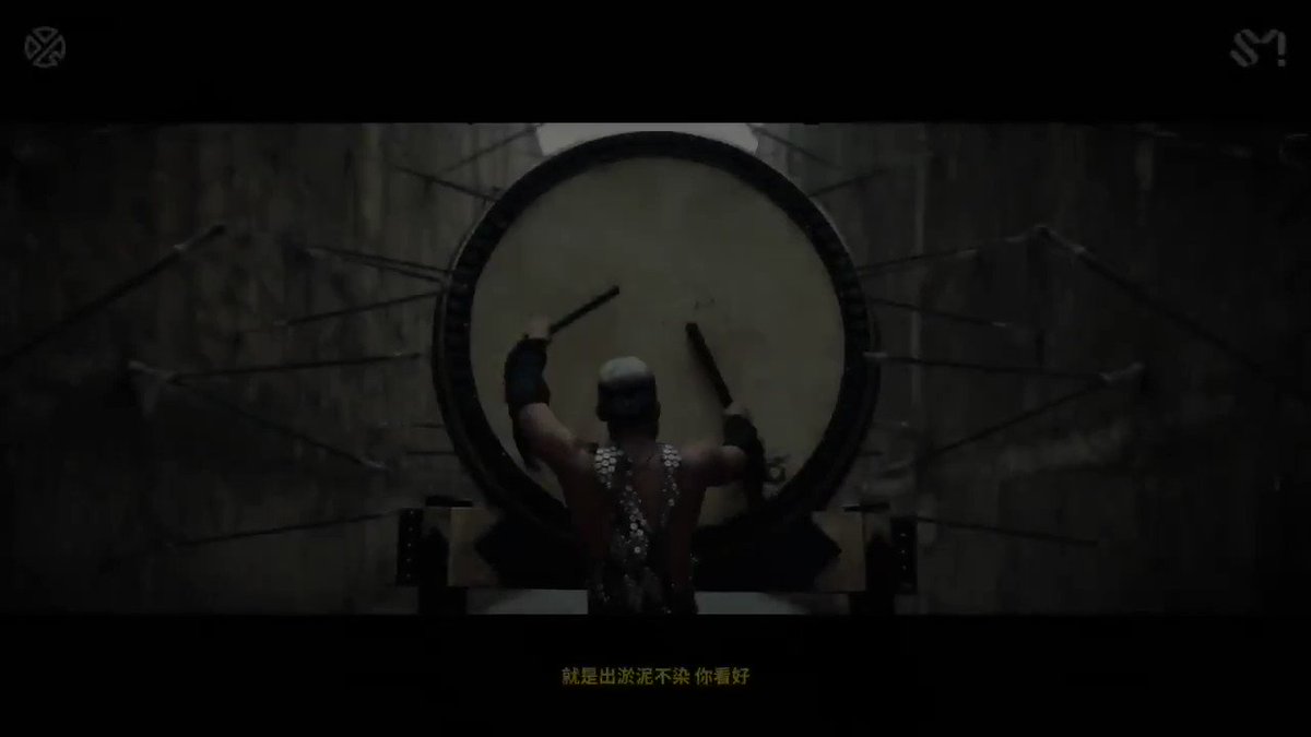 Sony Music Singapore (@sonymusicsg) on Twitter photo 2020-06-02 06:47:59 Fusing Chinese traditional music & Western pop, @layzhang is bringing LIT(莲) to a whole new world level with a cinematic music video🔥 STREAM IT: 📺 bit.ly/L-LITmv 🎵 lnk.to/LAY-LIT 💿 lnk.to/L-LITep #LAY #LayZhang #张艺兴 #LIT_LayZhang #莲 Fusing Chinese traditional music & Western pop, @layzhang is bringing LIT(莲) to a whole new world level with a cinematic music video🔥 STREAM IT: 📺 bit.ly/L-LITmv 🎵 lnk.to/LAY-LIT 💿 lnk.to/L-LITep #LAY #LayZhang #张艺兴 #LIT_LayZhang #莲
