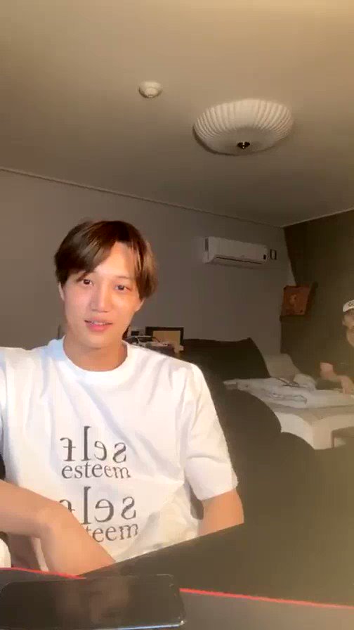 ๐ง๐ฏ (@CHANSOOperior) on Twitter photo 2020-06-01 13:03:37 LMAOOO CHANYEOL JOINED JONGINโS IG LIVE THEN QUICKLY LEFT ๐๐๐๐ THESE KIDS!! @weareoneEXO LMAOOO CHANYEOL JOINED JONGINโS IG LIVE THEN QUICKLY LEFT ๐๐๐๐ THESE KIDS!! @weareoneEXO