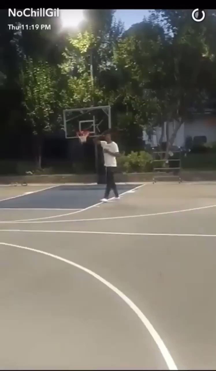 Happy Birthday to Nick Young! Never forget the greatest moment in sports history 