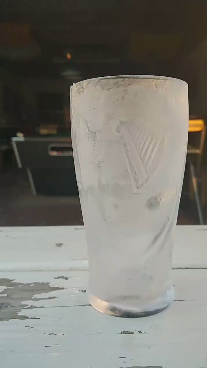Frosted fantasy in a glass. Utter pourfection Marty 😍🙌#ShareYourPour