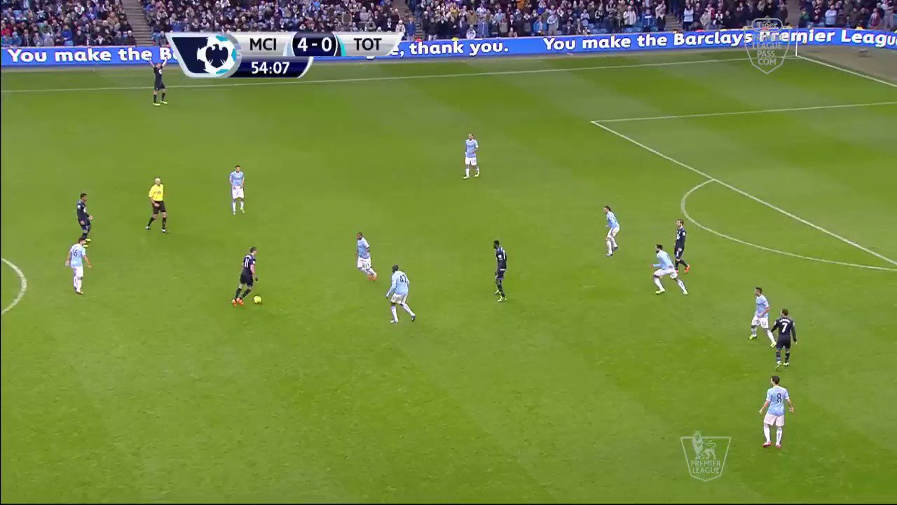 Happy birthday Alvaro Negredo 