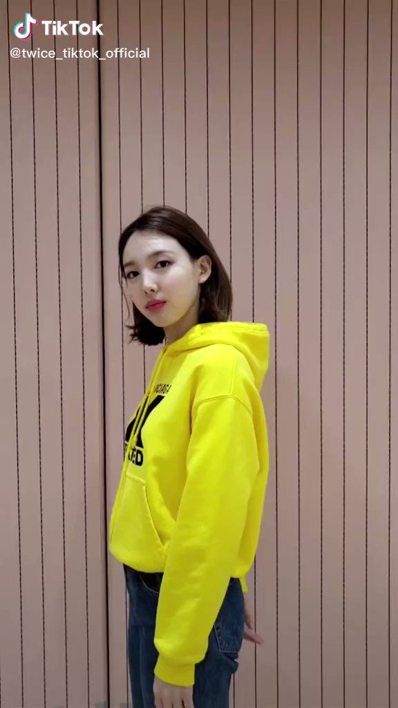 Misa ᴗ Twice Tiktok Update Nayeon Doing The More Amp More Dance Challenge Jypetwice T Co Syhgvlgtta Twitter
