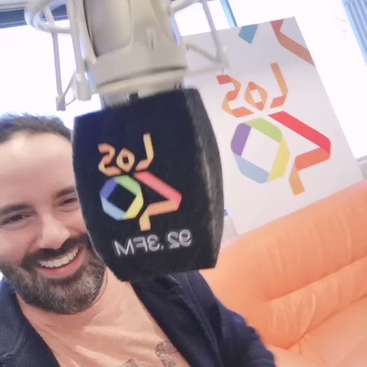 ¿Están ahí? ¿Nos oyen? ¿Nos escuchan? 🎶🎵 (léase con la voz de @thalia)
➡️Si fueras astronauta 👨🚀👩🚀 ¿Qué canción elegirías para despegar al espacio?
👉 @jorgeheisecke te acompaña hasta las 12:00 horas en #Fórmula40.
#Poné923 🎚️📻 https://t.co/m7KgOe9q1L