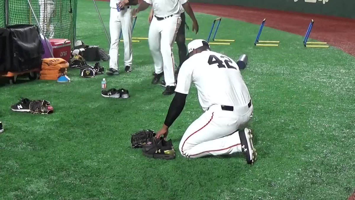 読売巨人軍(ジャイアンツ) (@TokyoGiants) on Twitter photo 2020-06-05 03:00:49 【一軍】#練習試合 #東京ヤクルト 戦 きょうの先発予定は #メルセデス 投手⚾️ #日テレジータス では、開幕までの練習や東京ドームでの練習試合を全試合生中継でお届けします📺 ➡ntv.co.jp/G/ #withfans #巨人 #ジャイアンツ #giants #野球 #プロ野球 #東京 #tokyo #東京ドーム 【一軍】#練習試合 #東京ヤクルト 戦 きょうの先発予定は #メルセデス 投手⚾️ #日テレジータス では、開幕までの練習や東京ドームでの練習試合を全試合生中継でお届けします📺 ➡ntv.co.jp/G/ #withfans #巨人 #ジャイアンツ #giants #野球 #プロ野球 #東京 #tokyo #東京ドーム