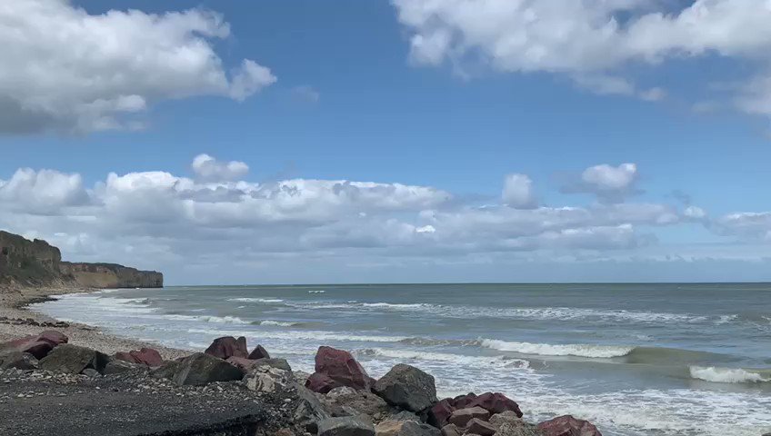 Ed Llewellyn (@EdLlewellynFCO) on Twitter photo 06/06/2020 14:44:36 Omaha beach, Charlie Sector, 2.15pm this afternoon #DDay76 #LestWeForget Omaha beach, Charlie Sector, 2.15pm this afternoon #DDay76 #LestWeForget
