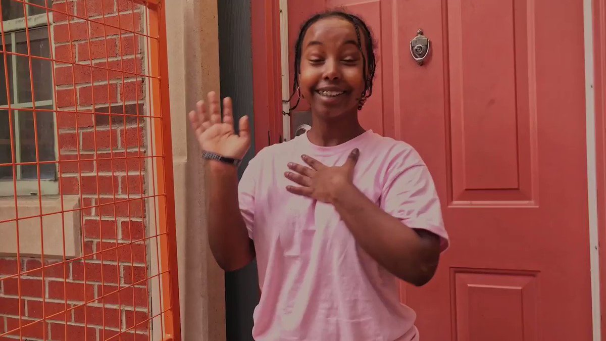 Congrats Halifax finalist & future leader Katie, who both organizes for her WE Schools group and serves as a youth community liaison! #WEcelebrate https://t.co/KL4xusqpdi