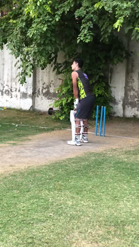 💪 Training resumes!! The speedster seems to be aiming batting roles 😎
🎥: @iNaseemShah
#PurpleForce #WeTheGladiators https://t.co/QUSbpUyyww
