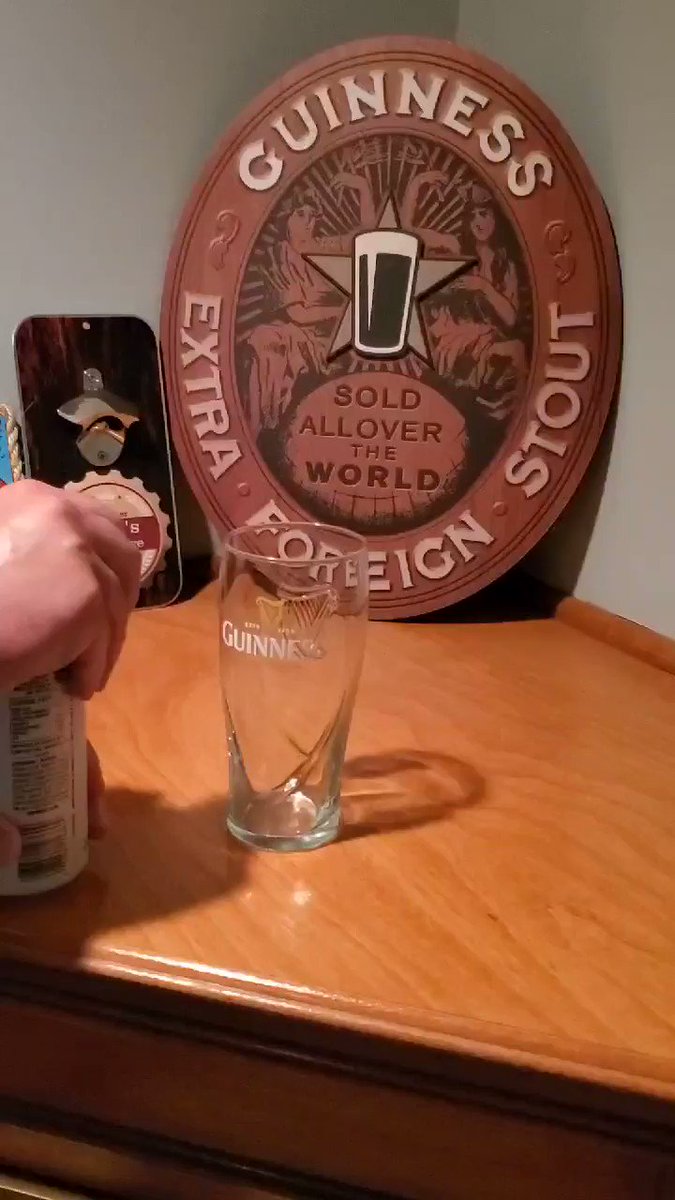 A can from the past. Some surge here but it will settle a little thick. Not a bad effort. 👏 #ShareYourPour