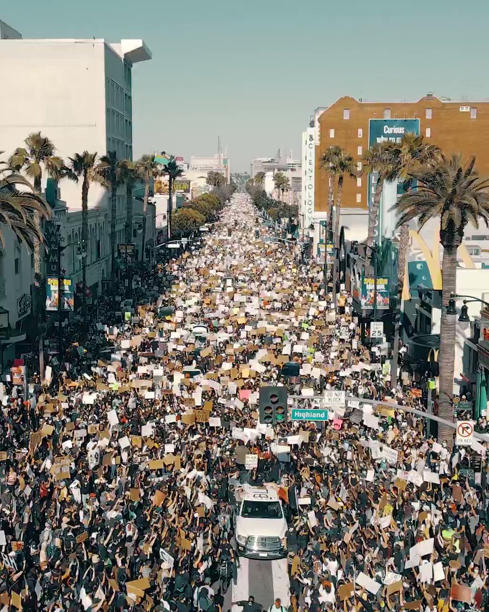 California shuts down again, again wiping out people's lives, savings, jobs.
Oh and this happened in early June in LA
https://t.co/6Fq0VJKWZb