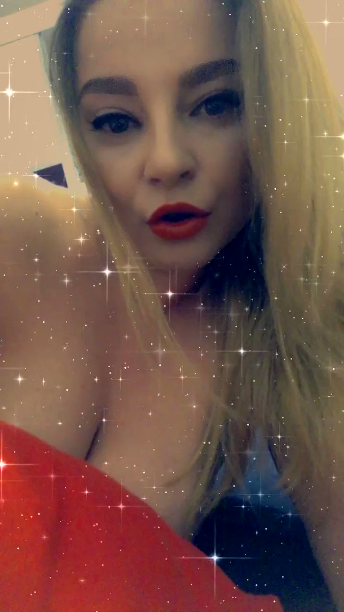 Model - MissBlonde GORGEOUSFACE