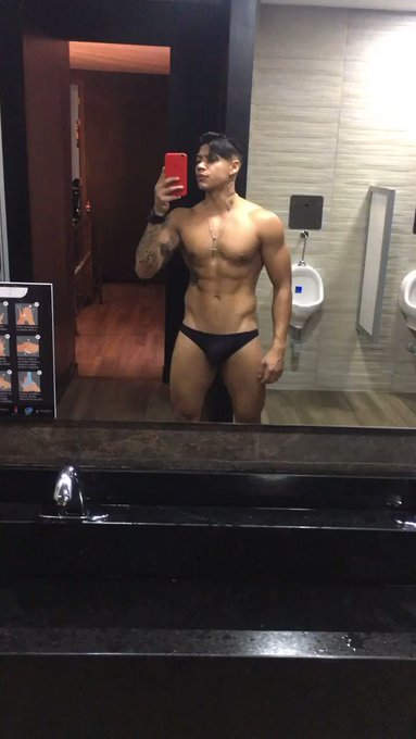 My hot body is ready to have fun 😈😈 #online visit my room @Flirt4Free #RT

https://t.co/IQ1fA2bM0j

@FlirtSummit