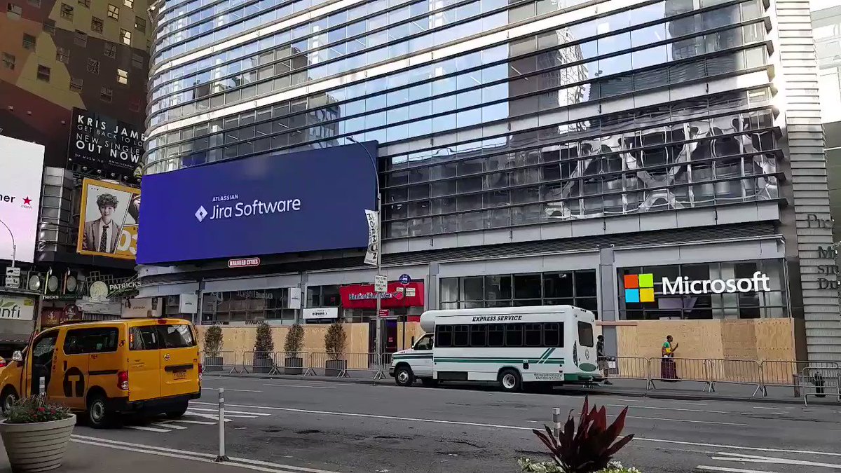 Nice ad location, @Atlassian @Jira! 😁
#jira #Microsoft #commercial #newyork #NewYorkCity #timessquare https://t.co/B16OSnM4t7