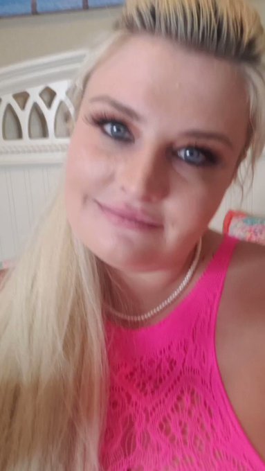 Let's play! https://t.co/Q4TbA809iT  Live now!!! https://t.co/F0ZDHPsqoc