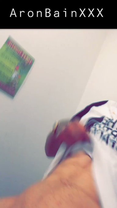 Who’s loving this scally cock? 

Come suck it f**ckin ard now! ?? https://t.co/BYnPwPa4yB