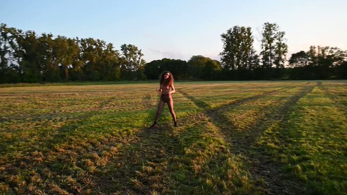Clip from a shoot we did during the golden hour... Want to see more? Follow me FOR FREE at https://t<a href="/tag/fun"class="tags"><span>#fun</span></a><a href="/tag/summer"class="tags"><span>#summer</span></a><a href="/tag/curlyhair"class="tags"><span>#curlyhair</span></a><a href="/tag/sunglasses"class="tags"><span>#sunglasses</span></a><a href="/tag/dancing"class="tags"><span>#dancing</span></a><a href="/tag/holiday"class="tags"><span>#holiday</span></a>