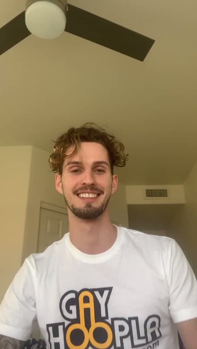 You guys will be meeting Milo soon :)

Mini sneak peak for everyone asking!

#gayhoopla #gay https://t