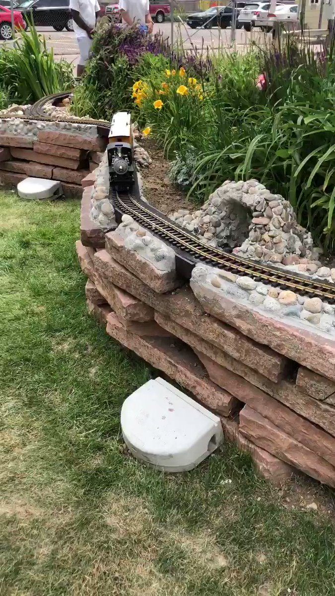 The inmates hope to have all of the construction completed, and everything planted by July 4th. The garden even has a working train by the visitor's center! Nice work team! (3/3) https://t.co/Bz4QY7MOVI