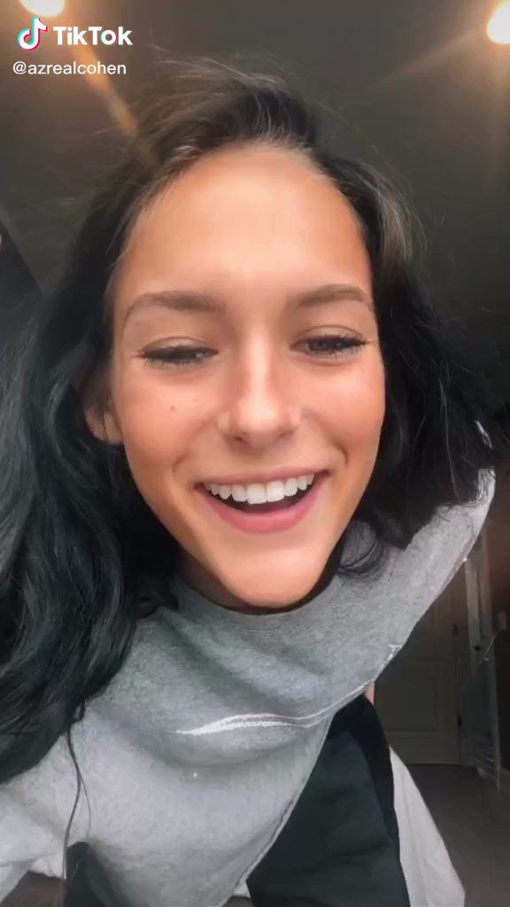 Sexy TikTok Girls on Twitter "Another nipslip on tiktok by this
