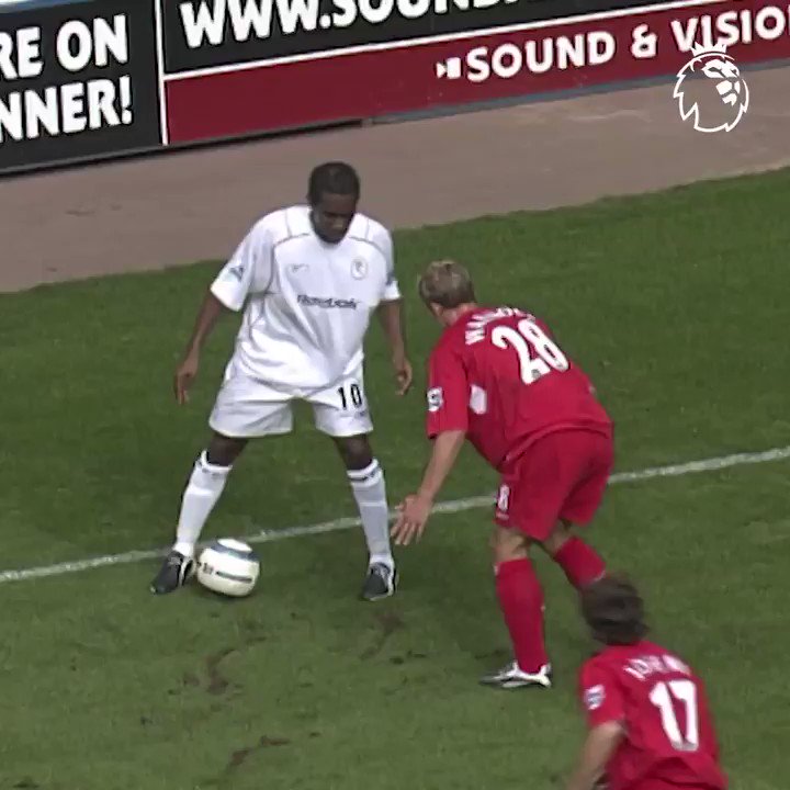 Happy birthday, Jay-Jay Okocha. 

Decent, wasn t he? 