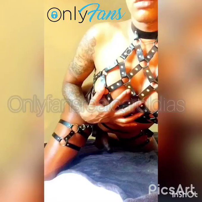 new video on my only fans page 🔥🔥🔥https://t.co/dqqASqne2g https://t.co/rdiJaSx0y0<a href="/tag/novafotodoperfil"class="tags"><span>#novafotodoperfil</span></a>