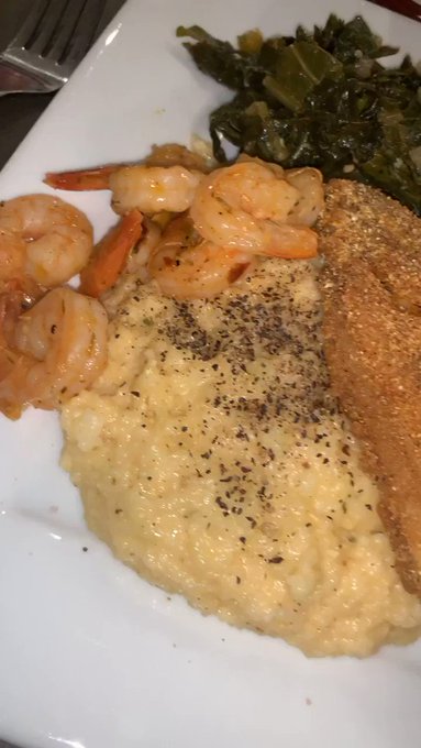 If you like fish and grits and all that pimp shit 😎🔥 https://t.co/OKQP085vXc