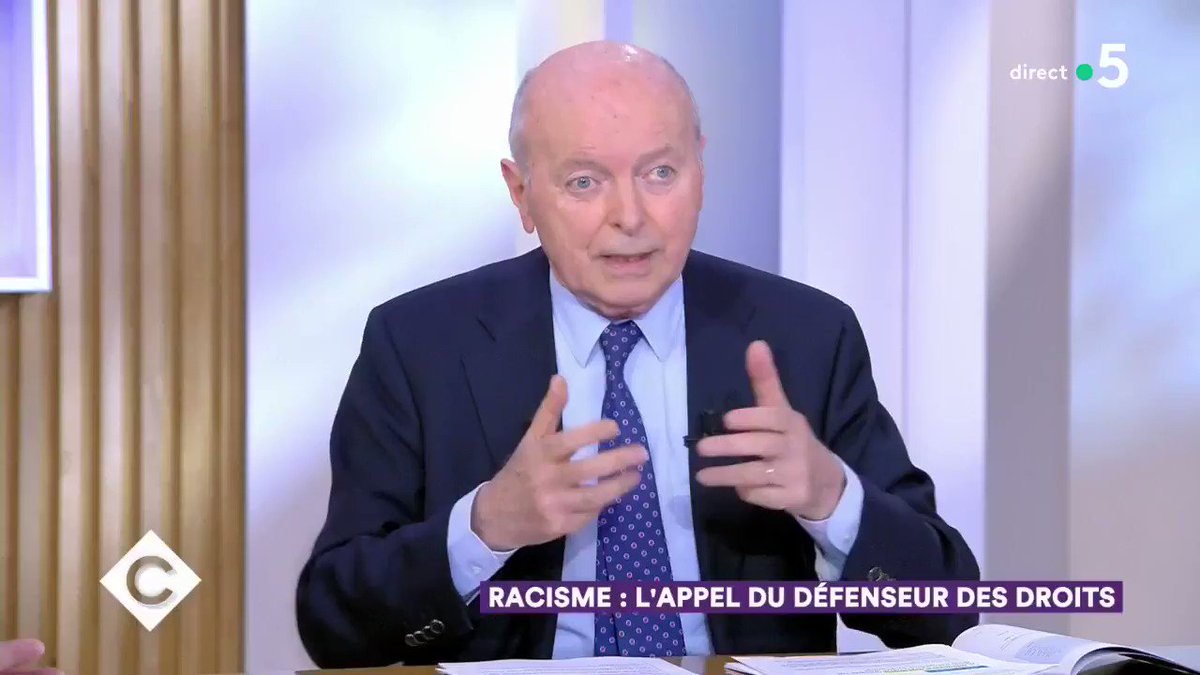💬 « Les inégalités tiennent à des situations de domination, pas seulement à des stéréotypes, des opinions ou des préjugés ! »
#JacquesToubon, grand Défenseur des droits dans #CàVous ⬇️ https://t.co/n6SEkuDXtV
