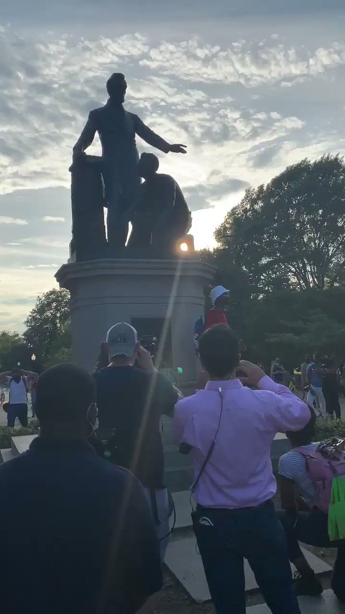 Thread by bennyjohnson TEAR DOWN PRESIDENT LINCOLN STATUE IN