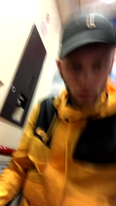 So Horny on the train ??

#chav #scally #train #london #horny https://t.co/m4iZniD5ty