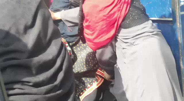 Police have arrested over two dozen students in Quetta a few hours ago after they attempted to reach Chief Minister house to hold a protest demanding acess to internet to continue their studies. https://t.co/ddUWbLMYqI