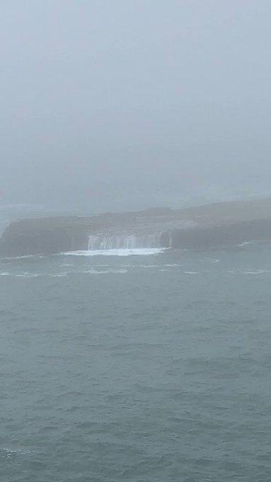 I wanna teach kids and be a P.E teacher https://t.co/z4sqoscqCf