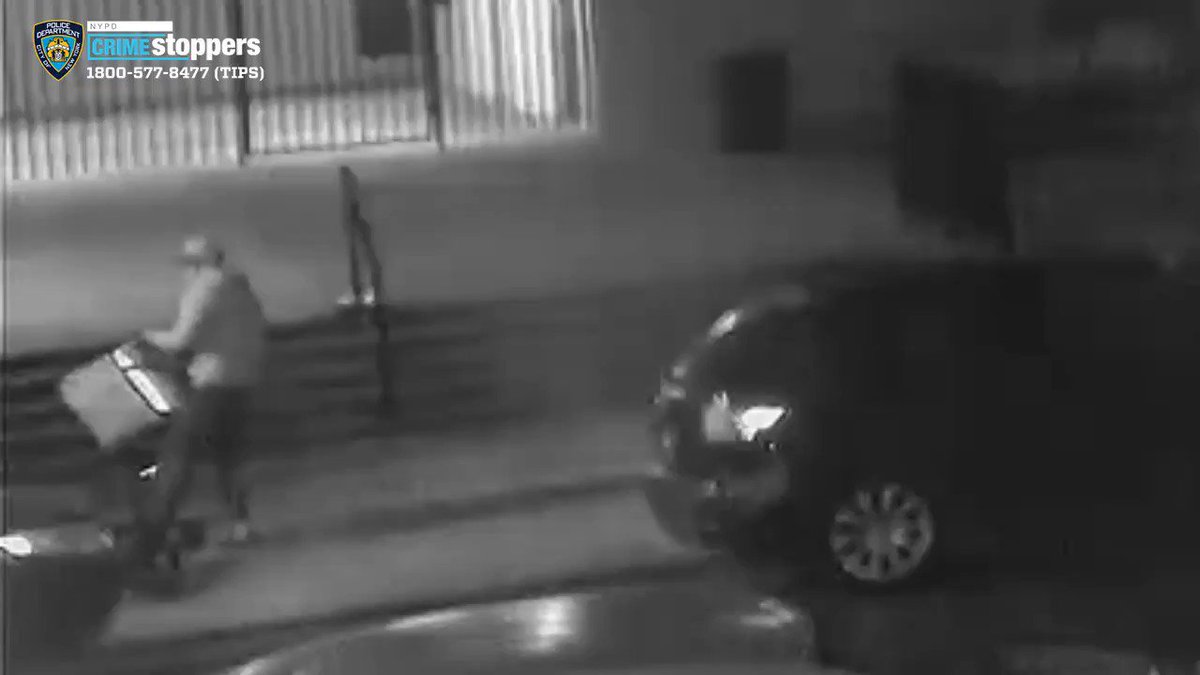 Suspects sought after this food delivery worker was attacked and robbed for his bike & food; this occurred June 19th around midnight at 2727 Surf Ave in Brooklyn https://t.co/B7kxycqIbk