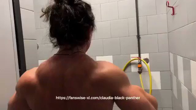 “Those traps Claudia Partenza !!
Check them out via her Fanswise pa...