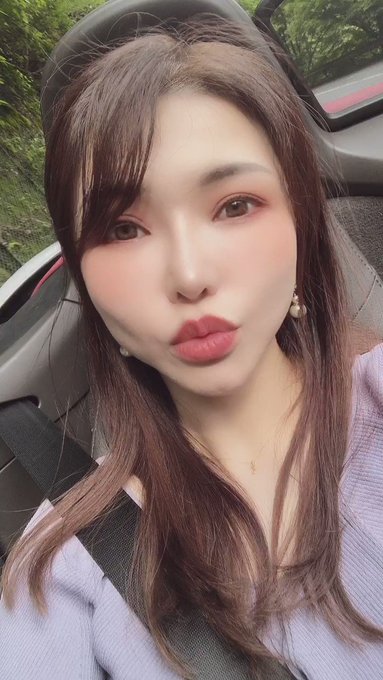 私、感じてます? https://t.co/LyiPy3NFMA