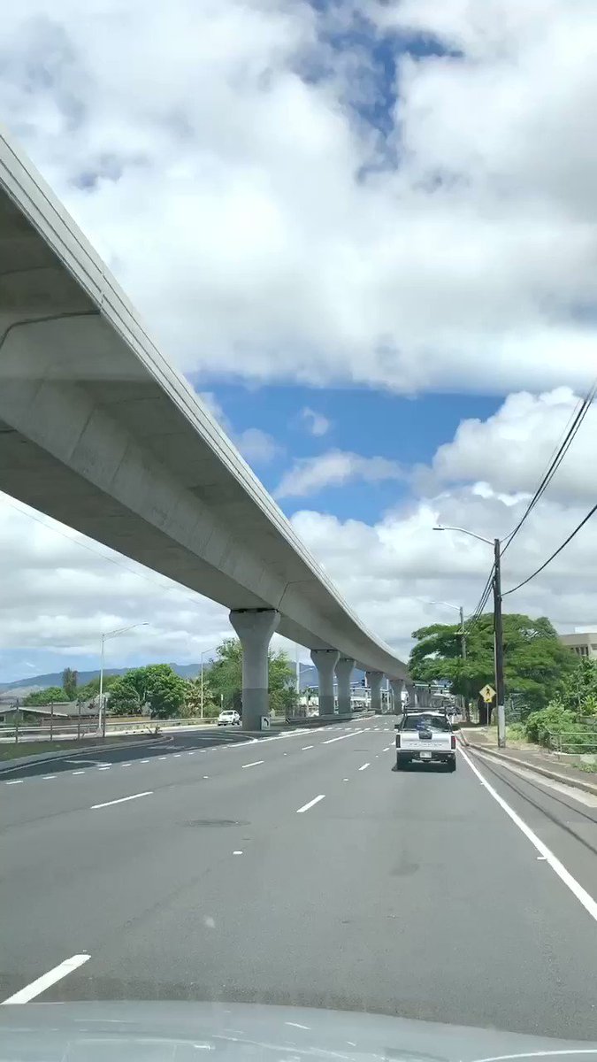 This part of the rail is done!
But still long way to go😂
レールができてる!
完成まではまだまだだけど💦
#hawaiilife #hawaii #hilife #hawaiiliving #lovehawaii #surf #surfing #beachlife #islandlife #aloha
#ハワイ #ビーチライフ #ハワイライフ #ハワイ暮らし #ハワイ生活 #島暮らし https://t.co/7m0JKsP1K0