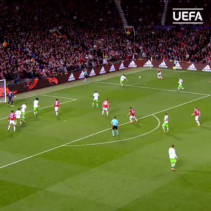 😱 Throwback to this outrageous Juan Mata backheel assist!
#UCL | @ManUtd | @juanmata8 https://t.co/PRIPr0l7wv