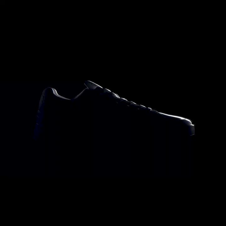 What happens when Swiss engineering meets the Swiss maestro? Join @RogerFederer live on July 6, be first to find out. Sign up now: https://t.co/NN0AIms81v https://t.co/FhWSNzQblf