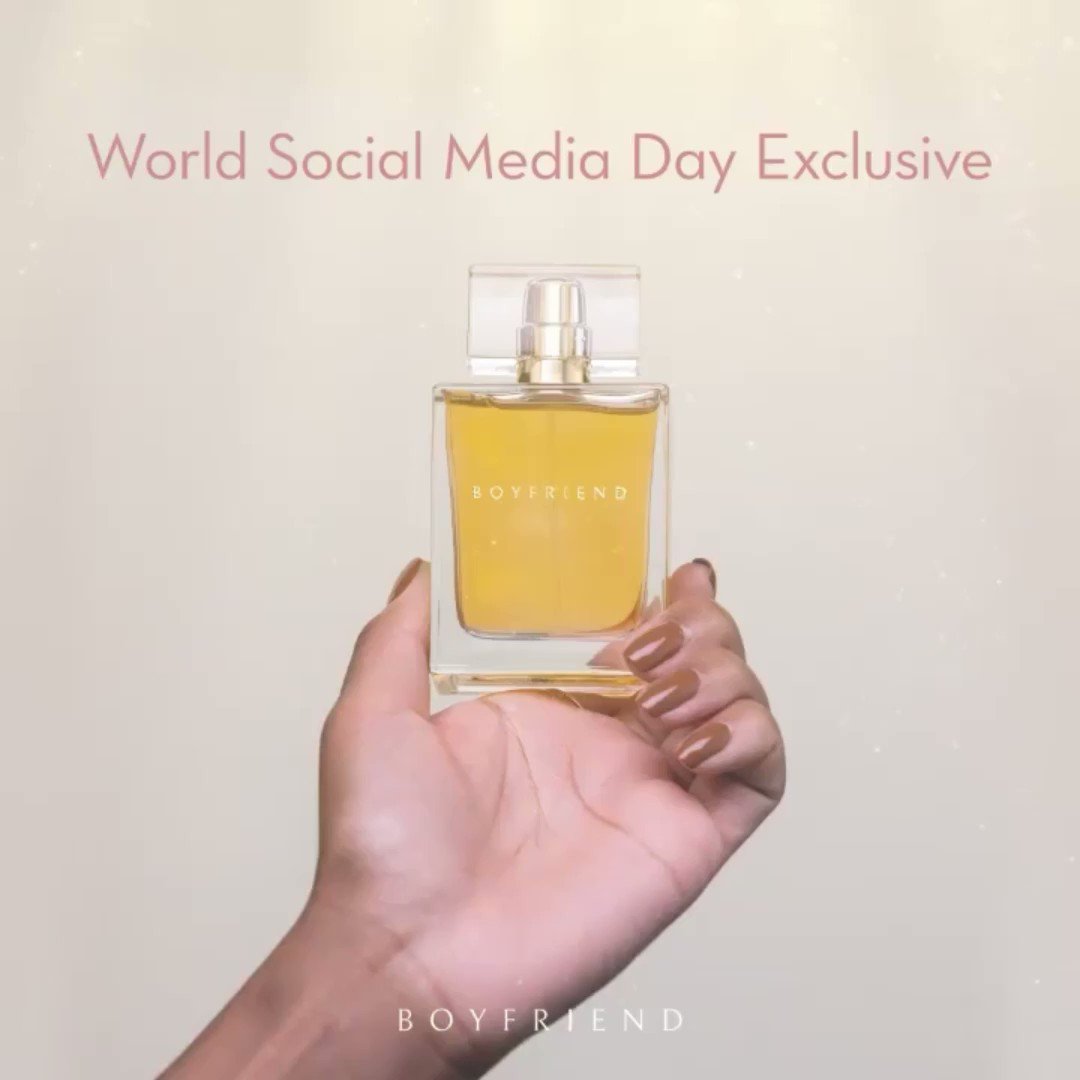 Happy #WorldSocialMediaDay loves! ❤️ Celebrate with 25% off our @Boyfriend 50mL EDP ✨ Just use the code: EDP25 at https://t.co/nSNFYeoVYk 🎉💃 https://t.co/3jsKno3yel