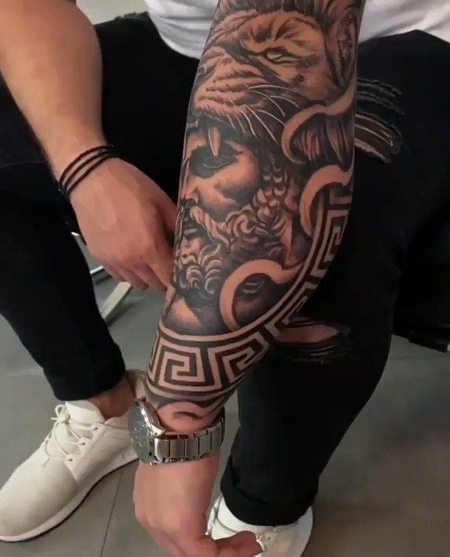 Traçado on X: Tatto - Os últimos de nós . . . Fariam uma tatuagem