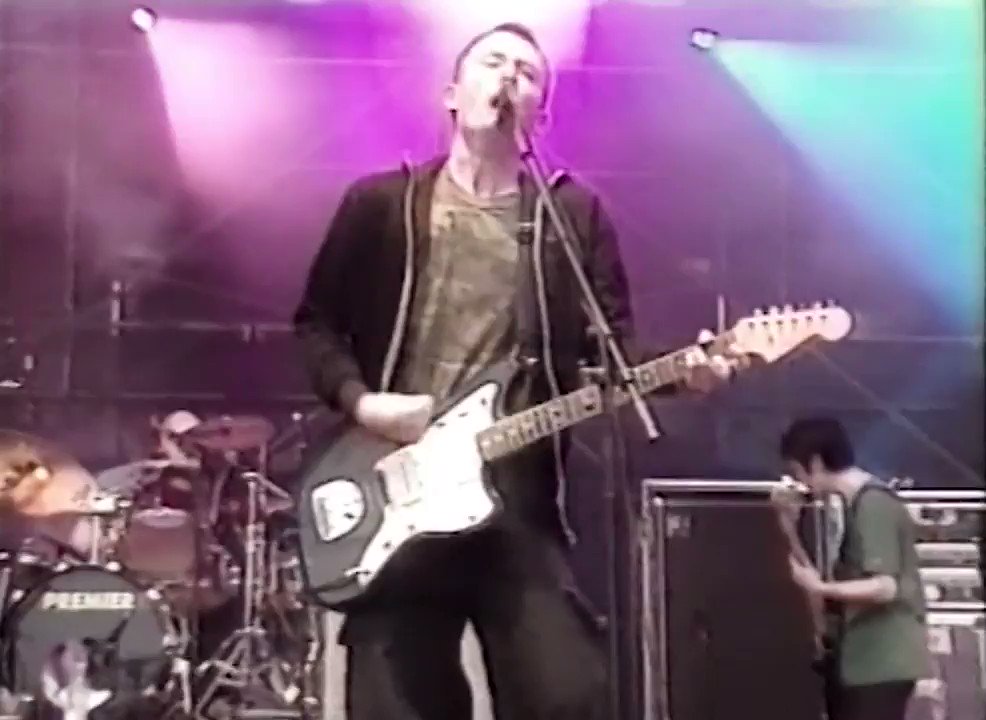 The final instalment of @radiohead's lockdown concert series is from Eurockéennes de Belfort Festival, 4th July 1997.
Watch from 10pm UK / 2pm PT / 5pm ET
https://t.co/dHjZdUCZja https://t.co/dvMylftq5P