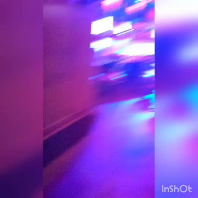 Whaaat?! #ballbusting at the club?! This loser paid $300 for the chance #cashmeet #findom https://t.<a href="/tag/ballbusting"class="tags">#ballbusting</a><a href="/tag/findom"class="tags"><span>#findom</span></a><a href="/tag/cashmeet"class="tags"><span>#cashmeet</span></a>