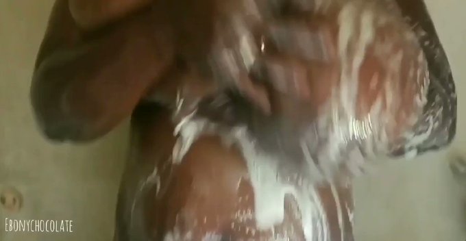Tits n soap suds🧼..See the full video on my Onlyfans don't miss out‼️ https://t.co/gQ57lkdZv7