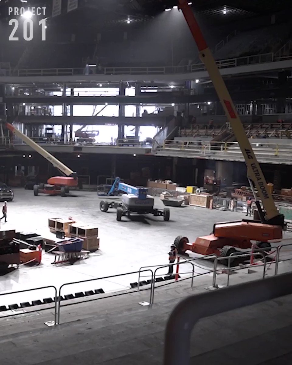 YEEHAW 🤠
Matt Richards from Okland Construction gives us the scoop on the new country themed bar at the north end of the arena!
More on #Project201: https://t.co/hUkEYM1ukx https://t.co/bni0jS2qES