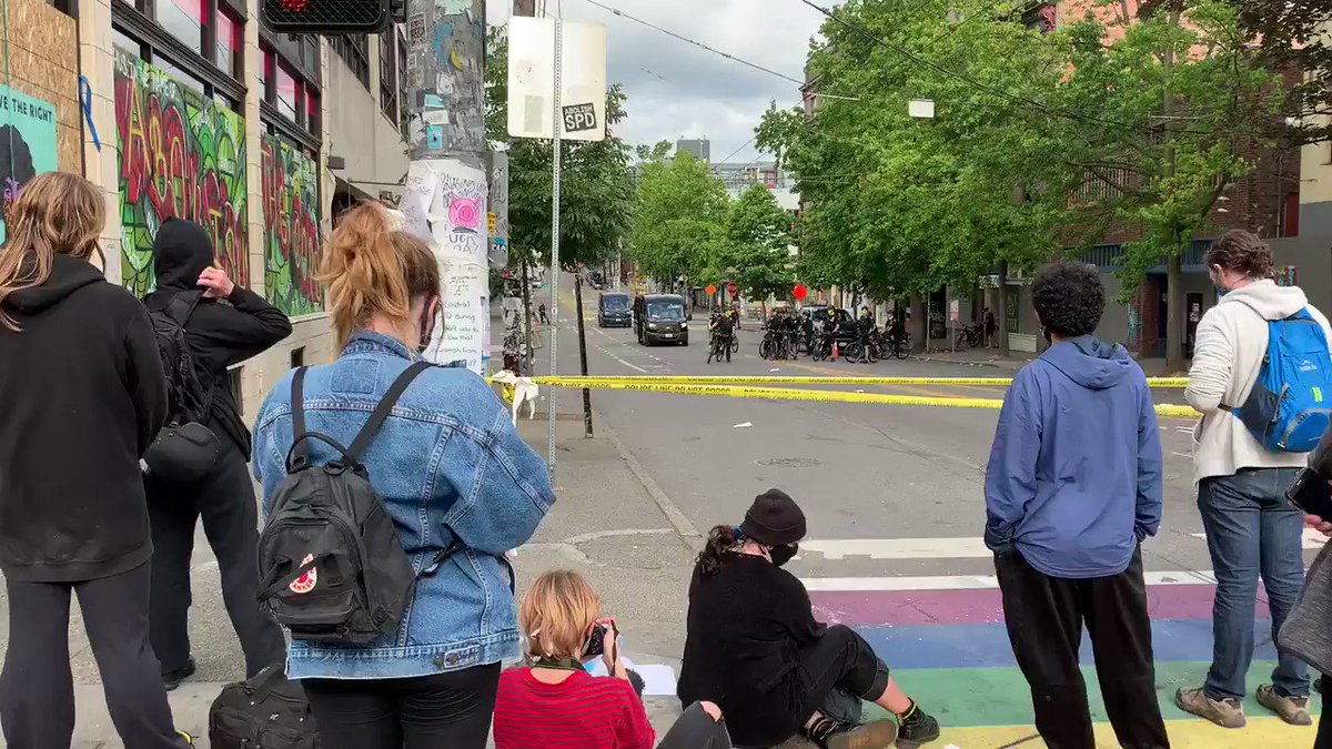 1st Round Finish 💭 (@1stRoundFinish) on Twitter photo 2020-07-03 03:25:44 Small scuffle. SPD claims the person they arrested crossed the line. From my perspective he was even with it. #seattleprotest #seattleprotests #seattleprotestscomms #seattlechop Small scuffle. SPD claims the person they arrested crossed the line. From my perspective he was even with it. #seattleprotest #seattleprotests #seattleprotestscomms #seattlechop