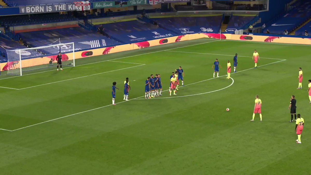Only one winner here 🔥🔥🔥
Vote for @DeBruyneKev's stunning free-kick down below ⬇️ https://t.co/rpR4UeMiPx https://t.co/78IcmxSYi4