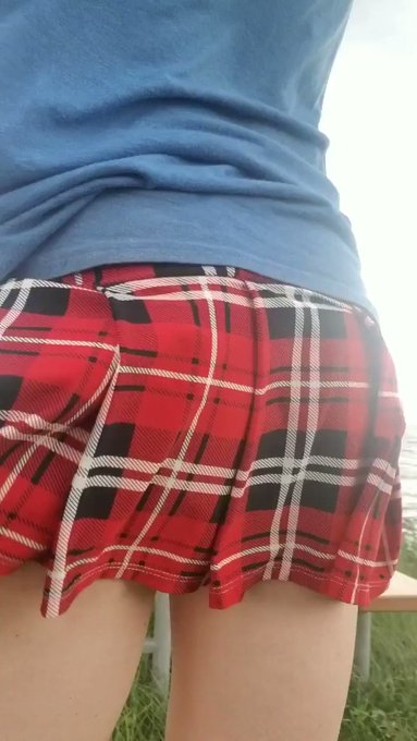 Looks like a storm is coming in

#crossdresser #sissy #sissyboy #sissygirl #trap #tranny #slut #bbcslut