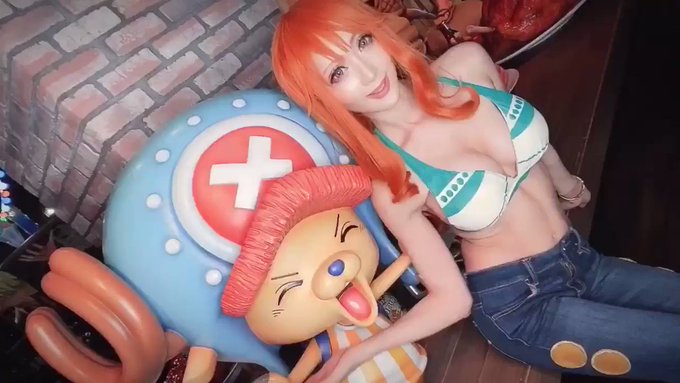 Twitterのコスプレ動画1