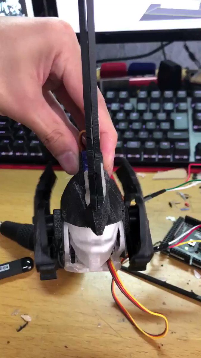 つとむニキ やりました やったんですよ 必死に その結果がこれなんですよ マスク交換できました Pic Twitter Com Tsymzsiqjx 履歴 Twtimez
