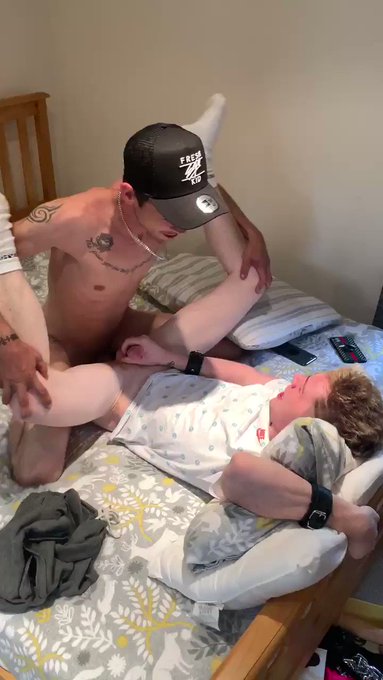 This one always cry’s like a bitch when I force my bareback dick deep up his tight hole! ? RT if you’d